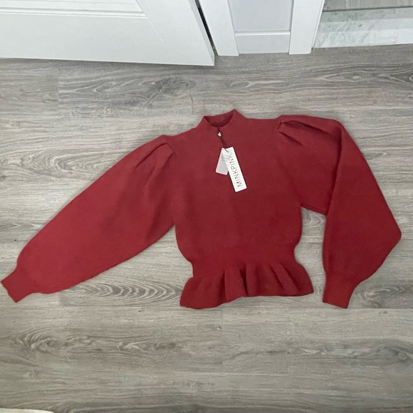 NWT MINKPINK Archer Sweater - Picture 5 of 9